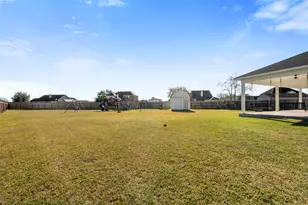 3226 Royal Palm Dr, Mont Belvieu, TX 77523 - Photo 31