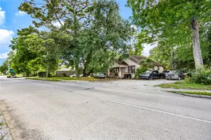 9016 Fulton St, Houston, TX 77022 - Photo 11