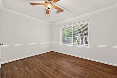 5810 Creekbend Drive, Houston, TX 77096 - Photo 25