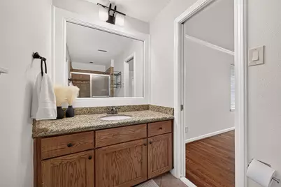 5810 Creekbend Drive, Houston, TX 77096 - Photo 33
