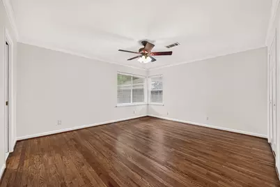 5810 Creekbend Drive, Houston, TX 77096 - Photo 27