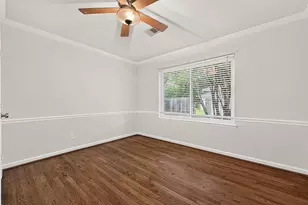 5810 Creekbend Dr, Houston, TX 77096 - Photo 25