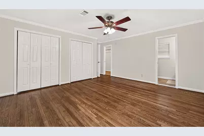 5810 Creekbend Drive, Houston, TX 77096 - Photo 29