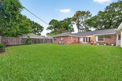 5810 Creekbend Drive, Houston, TX 77096 - Photo 39