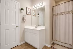 19054 Taverns Crossing Ln, Houston, TX 77084 - Photo 13