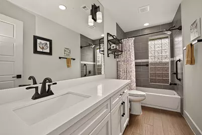 9203 Bronco Drive, Houston, TX 77055 - Photo 27