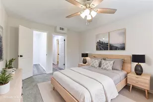 1309 W Lang St, Alvin, TX 77511 - Photo 7