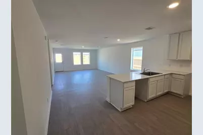 313 Nicholas Rd, Wharton, TX 77488 - Photo 5