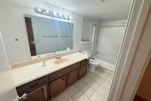 9526 Misty Bridge St, Houston, TX 77075 - Photo 3