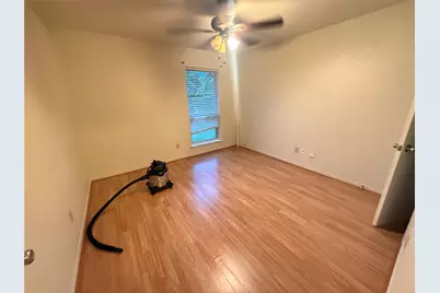 9526 Misty Bridge Street, Houston, TX 77075 - Photo 5