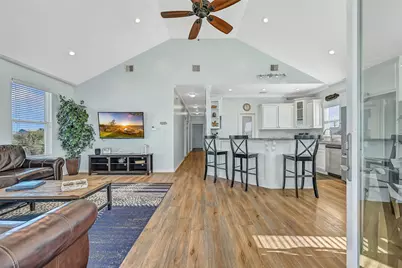 4211 Mason Drive, Galveston, TX 77554 - Photo 3