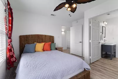 16627 Jamaica Beach Road, Galveston, TX 77554 - Photo 31