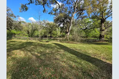 108 Van Winkle Street, Lake Jackson, TX 77566 - Photo 21