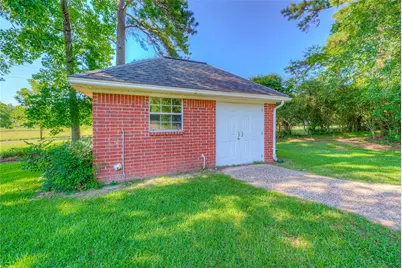 108 Wildwood Drive, Livingston, TX 77351 - Photo 19