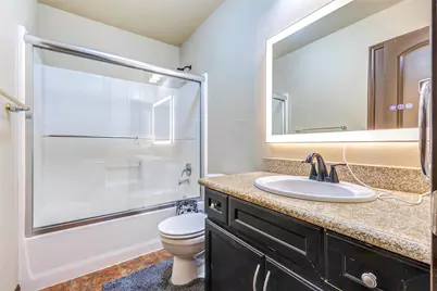 940 Oak Lynn Drive, Conroe, TX 77378 - Photo 19