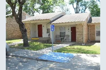 700 Piner Street, Honey Grove, TX 75446 - Photo 1