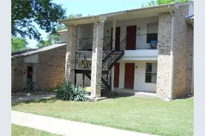 700 Piner Street, Honey Grove, TX 75446 - Photo 3