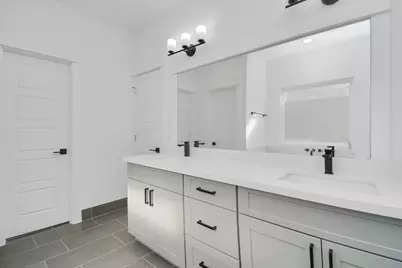 778 W Tidwell Road #H, Houston, TX 77091 - Photo 27