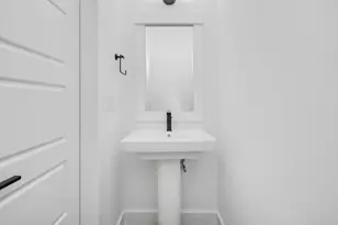 778 W Tidwell Rd, Houston, TX 77091 - Photo 33