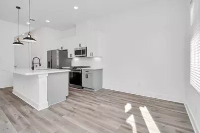 778 W Tidwell Road #H, Houston, TX 77091 - Photo 9