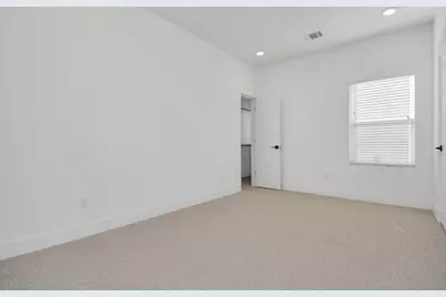 778 W Tidwell Road #H, Houston, TX 77091 - Photo 17