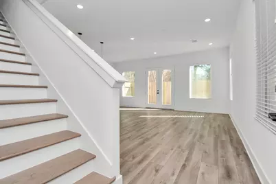 778 W Tidwell Road #H, Houston, TX 77091 - Photo 3