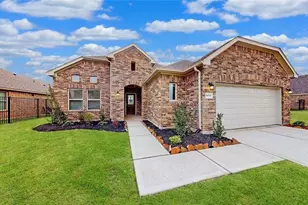 1031 Comal Trl, Dayton, TX 77535 - Photo 1