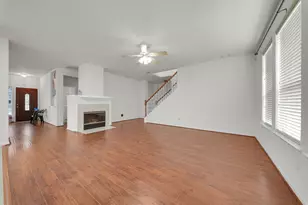 5514 Gatesprings Ln Ln, Sugar Land, TX 77479 - Photo 5