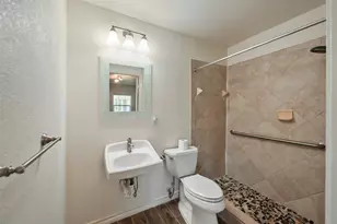 10402 Kingston Creek Ln, Cypress, TX 77433 - Photo 37