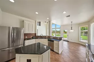10402 Kingston Creek Ln, Cypress, TX 77433 - Photo 15