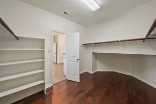 10402 Kingston Creek Ln, Cypress, TX 77433 - Photo 11