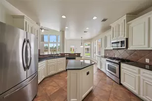10402 Kingston Creek Ln, Cypress, TX 77433 - Photo 13