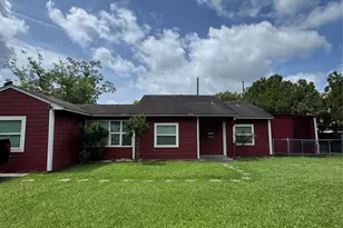 6629 Corbin St, Houston, TX 77055 - Photo 1