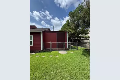 6629 Corbin Street, Houston, TX 77055 - Photo 3