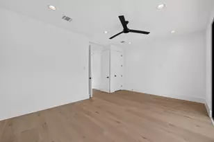 1508 Woodvine Dr, Houston, TX 77055 - Photo 21