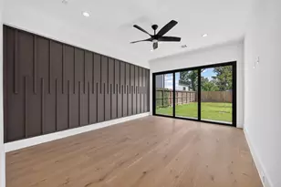 1508 Woodvine Dr, Houston, TX 77055 - Photo 37