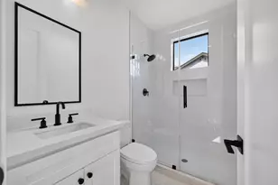 1508 Woodvine Dr, Houston, TX 77055 - Photo 31