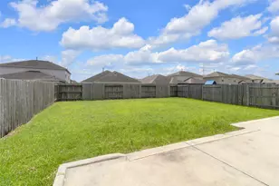 11334 Creekway Bend Dr, Humble, TX 77396 - Photo 33