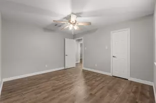 2105 Murfield Dr, League City, TX 77573 - Photo 23