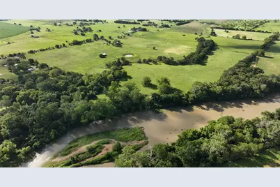 1505 Prairie Valley Road, West Point, TX 78963 - Photo 31