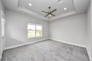 2507 Des Chaumes St, Houston, TX 77026 - Photo 23