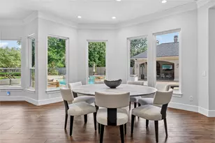 7 Spindrift Pl, The Woodlands, TX 77381 - Photo 9