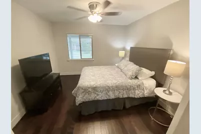 5250 Birdwood Road, Houston, TX 77096 - Photo 15