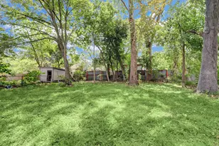 7438 Bywood St, Houston, TX 77028 - Photo 9