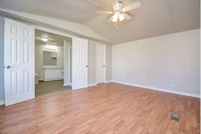 12561 Roy Harris Loop, Conroe, TX 77306 - Photo 17