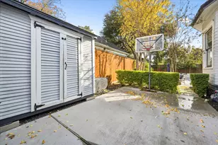 128 Payne St, Houston, TX 77009 - Photo 29