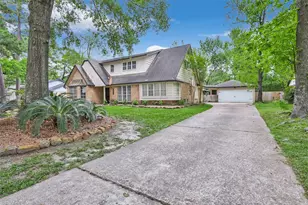 2006 Pine River Dr, Houston, TX 77339 - Photo 3