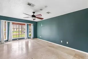 2006 Pine River Dr, Houston, TX 77339 - Photo 15