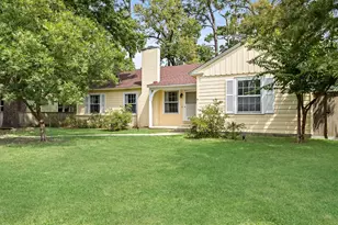 2660 Long St, Beaumont, TX 77702 - Photo 3