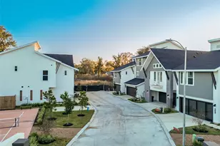 7606 Victory Reserve St, Houston, TX 77088 - Photo 29